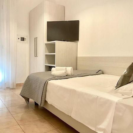 Hotel Maestri Риччоне Экстерьер фото